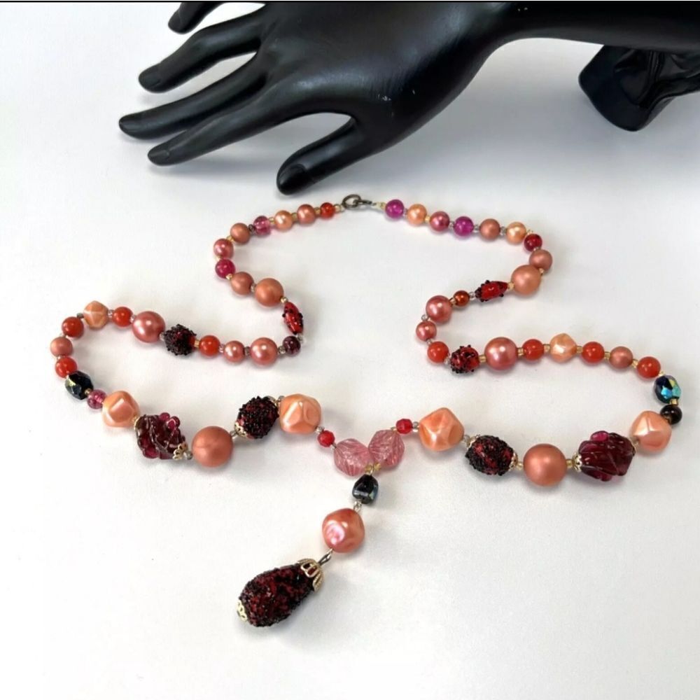 Red & Pink Glass Uranium wedding Cake